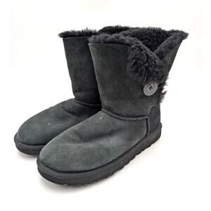 UGG Bailey Button II Winter Boots Cozy Slip-On Women's Black Size US8 EU39